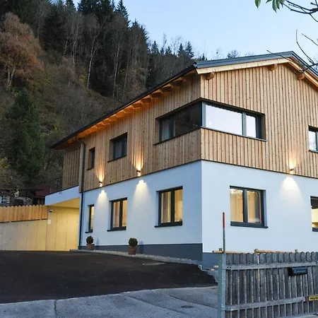 Kraiter 公寓 斯拉德明